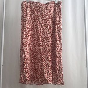 Daisy printed red midi skirt